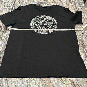 Versace - Men’s 2XL T shirt